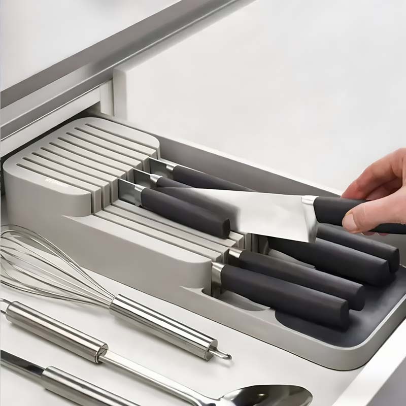 Praktyczny pojemnik na noże do – Kitchen Baking Tins recenzja i cena